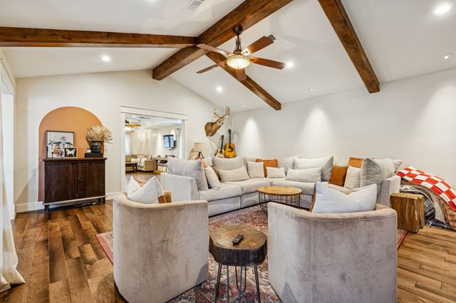 7 Bunker Hill, Richardson, TX 75080