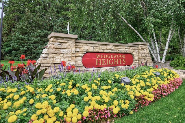 9140 Heritage Way, Woodbury, MN 55125
