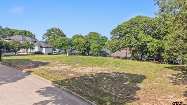 2473 Wellington Trace, Tyler, TX 75709