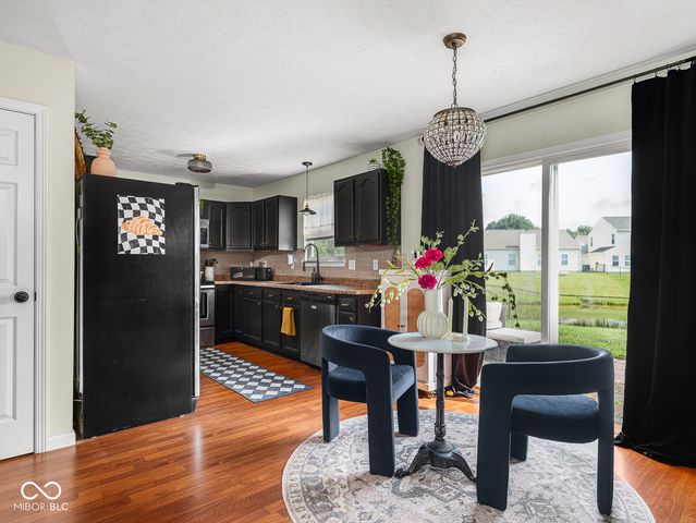 6665 Crestwell Lane, Indianapolis, IN 46268