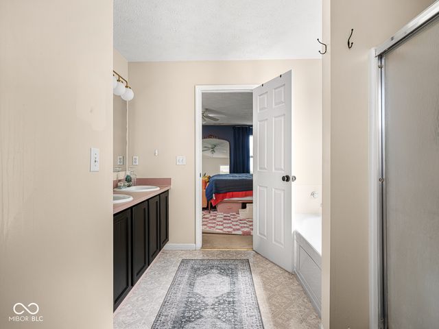6665 Crestwell Lane, Indianapolis, IN 46268