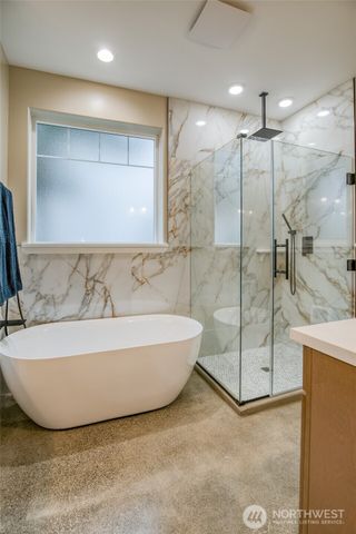 737 Wakina Loop SE, Ocean Shores, WA 98569