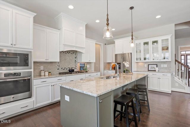 104 Evans Crest Lane, Holly Springs, NC 27540