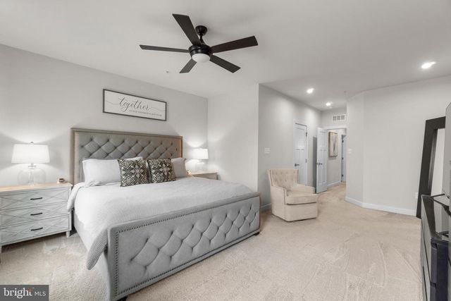 5904 ETTERBEEK ST, Ijamsville, MD 21754