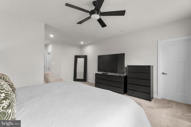 5904 ETTERBEEK ST, Ijamsville, MD 21754