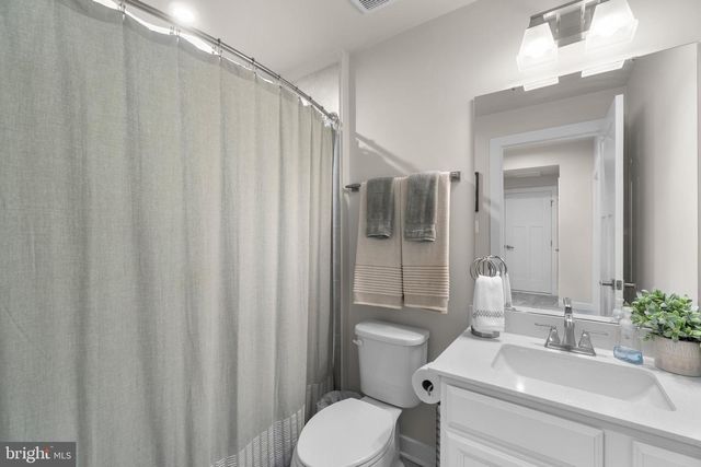 5904 ETTERBEEK ST, Ijamsville, MD 21754