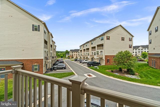 5904 ETTERBEEK ST, Ijamsville, MD 21754