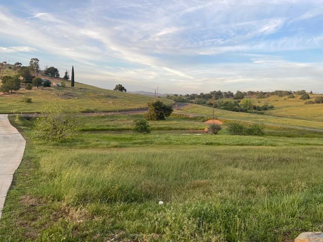 2612 Ranchito Dr, La Grange, CA 95329