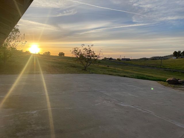 2612 Ranchito Dr, La Grange, CA 95329