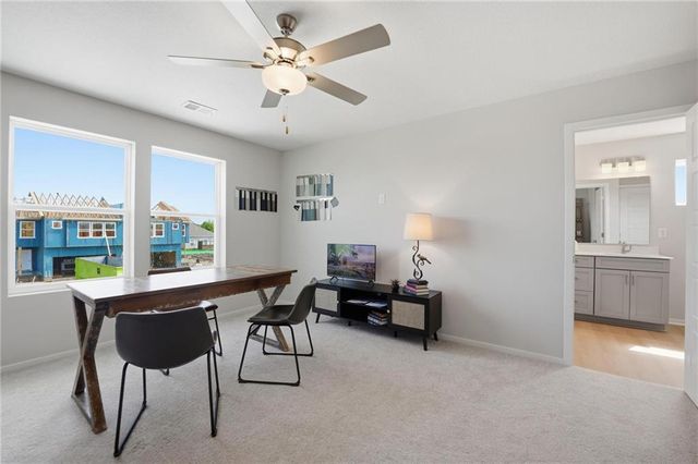 1441 S 4th Street E, Louisburg, KS 66053