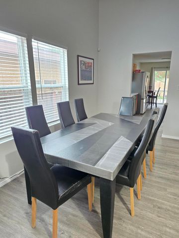 7233 Bobwhite Lane NE, Albuquerque, NM 87109