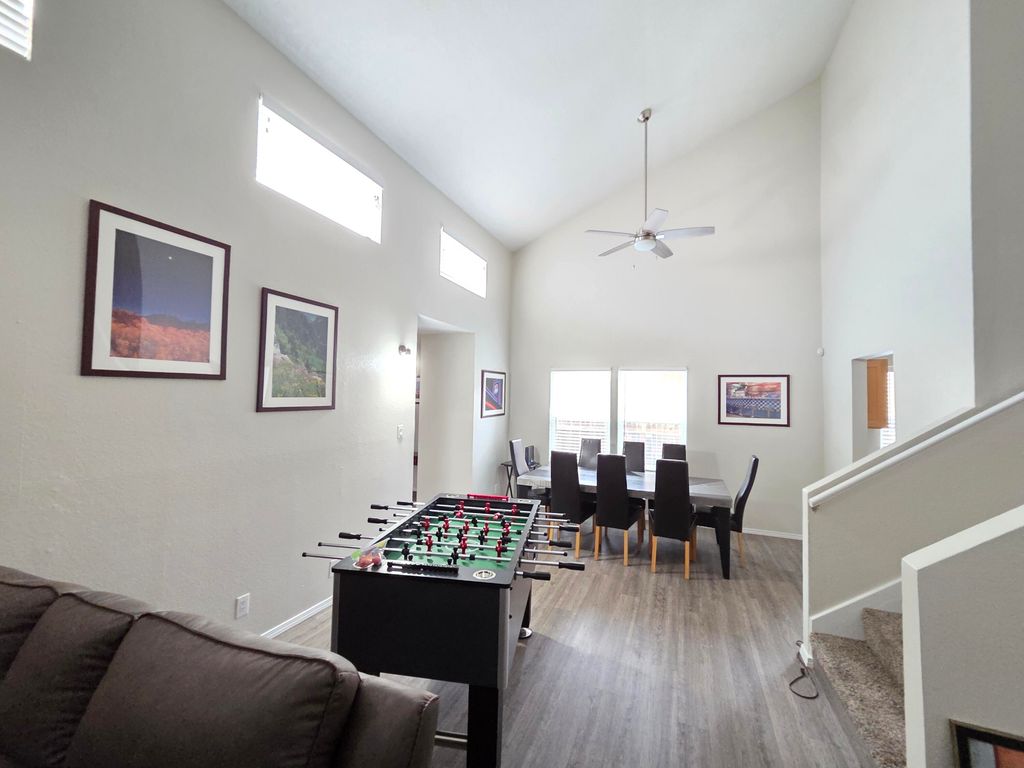 Image 11 of property listing at 7233 Bobwhite Lane NE, Albuquerque, NM 87109