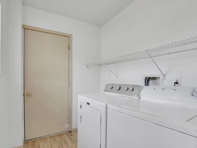 2721 S Havana St, Spokane, WA 99223