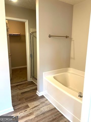 6283 Shoreview Circle, Flowery Branch, GA 30542