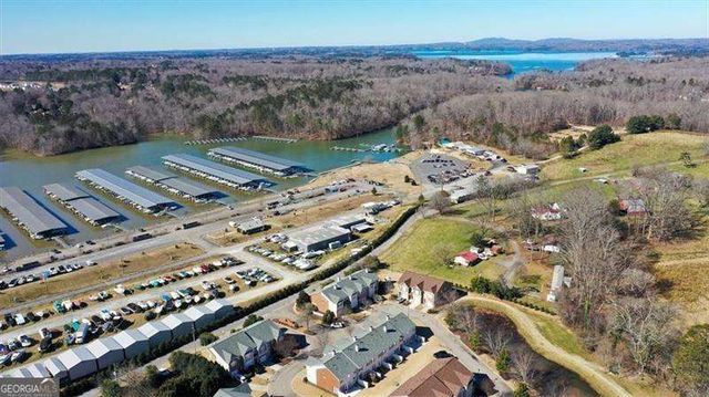 6283 Shoreview Circle, Flowery Branch, GA 30542
