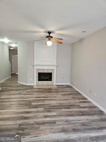 6283 Shoreview Circle, Flowery Branch, GA 30542