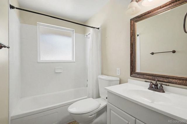 700 S Arbutus Street, Denver, CO 80228