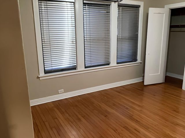 2045 W Magnolia Avenue, San Antonio, TX 78201