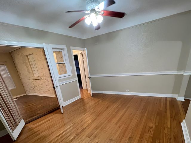 2045 W Magnolia Avenue, San Antonio, TX 78201