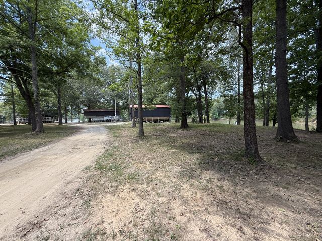 0 Bobs Lake Ln, Bath Springs, TN 38311