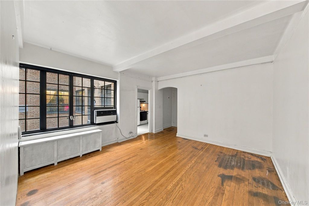 211 East 35th 4B, New York (manhattan), NY 10016 — photo 2