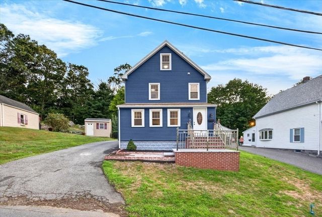 6 Hillside Ave, Woburn, MA 01801