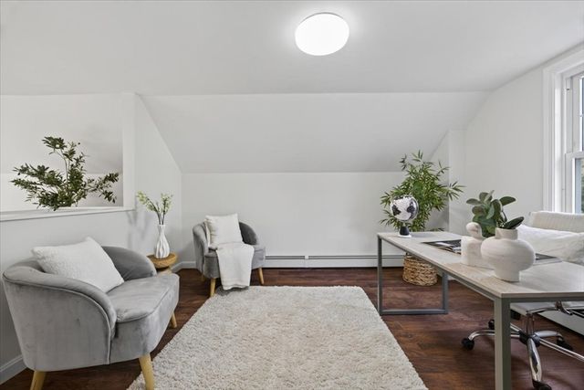 6 Hillside Ave, Woburn, MA 01801