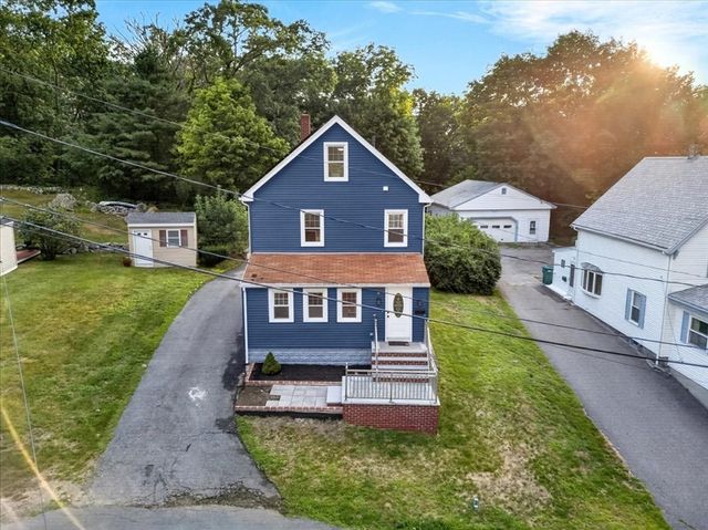 6 Hillside Ave, Woburn, MA 01801
