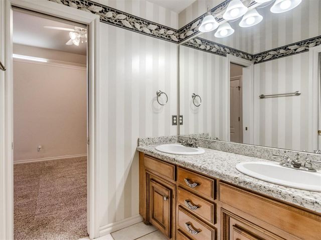 815 River View Drive, Norman, OK 73071