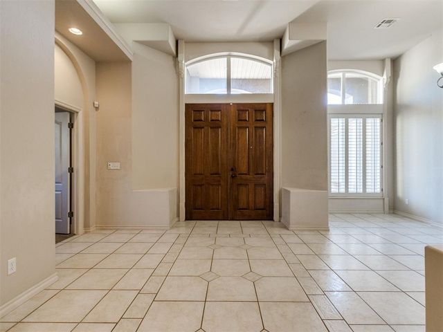 815 River View Drive, Norman, OK 73071