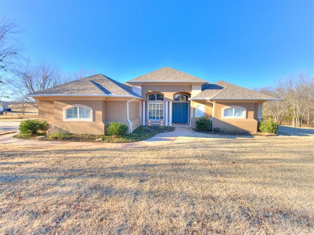 815 River View Drive, Norman, OK 73071
