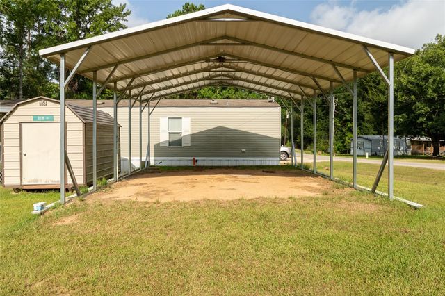 651 Harbor Point Drive, Trinity, TX 75862