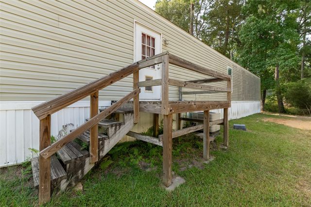 651 Harbor Point Drive, Trinity, TX 75862