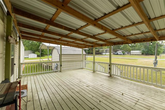 651 Harbor Point Drive, Trinity, TX 75862