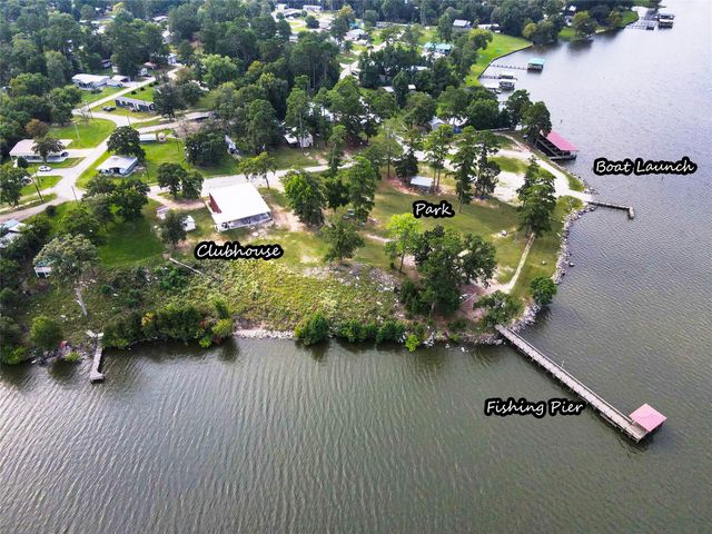 651 Harbor Point Drive, Trinity, TX 75862