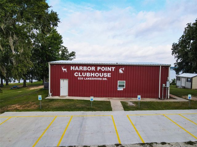 651 Harbor Point Drive, Trinity, TX 75862