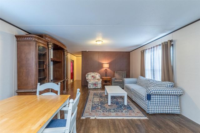 651 Harbor Point Drive, Trinity, TX 75862
