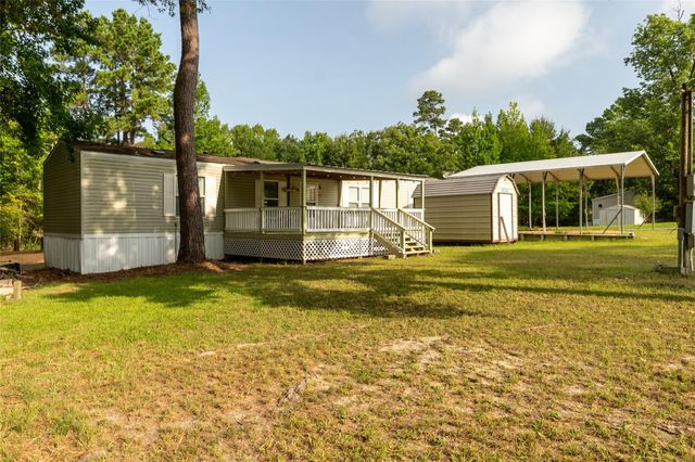 651 Harbor Point Drive, Trinity, TX 75862