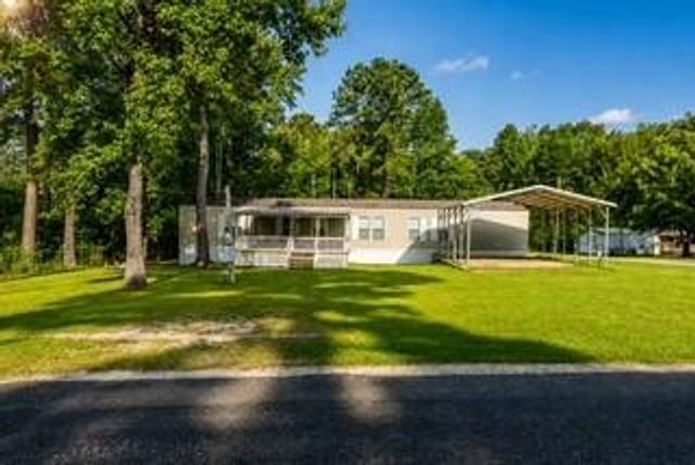651 Harbor Point Drive, Trinity, TX 75862