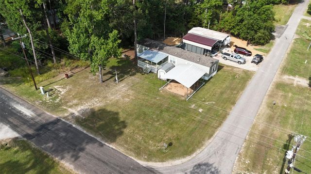 651 Harbor Point Drive, Trinity, TX 75862