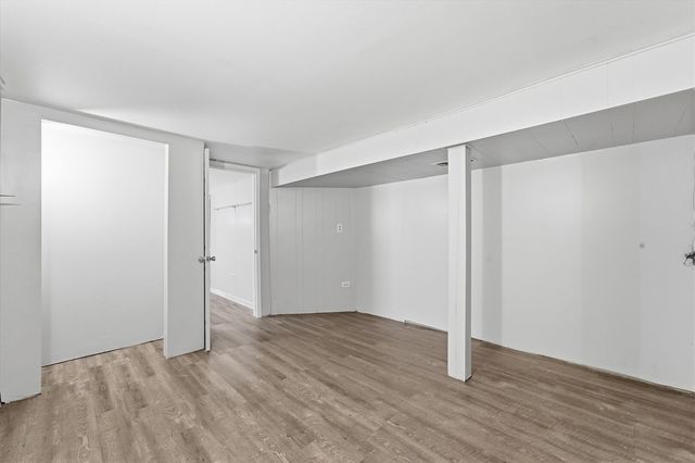 2736 E 127th Street, Chicago, IL 60633