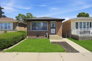 2736 E 127th Street, Chicago, IL 60633