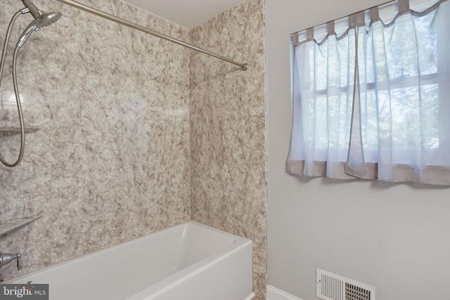 713 PEAR ST, Dover, DE 19904