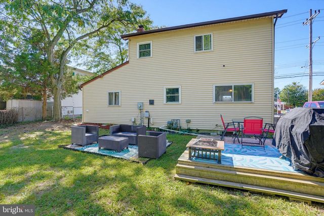 713 PEAR ST, Dover, DE 19904