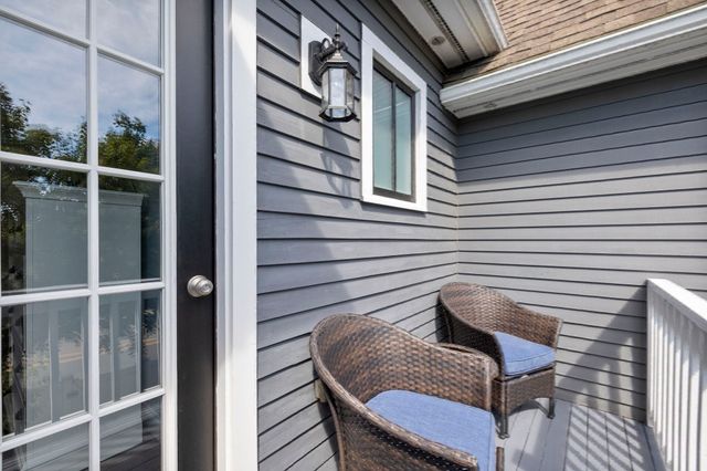 113 Watertown St 113, Watertown, MA 02472