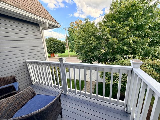 113 Watertown St 113, Watertown, MA 02472