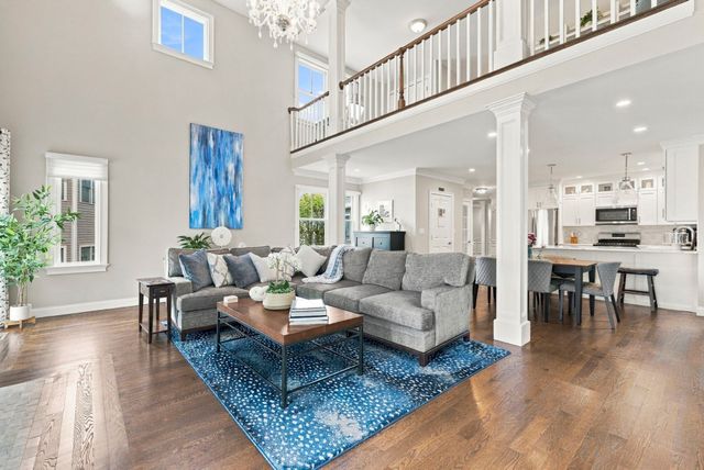 113 Watertown St 113, Watertown, MA 02472
