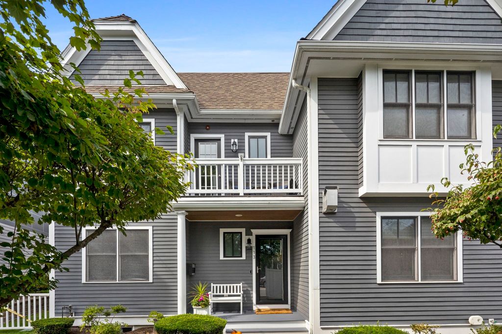 113 Watertown St 113, Watertown, MA 02472