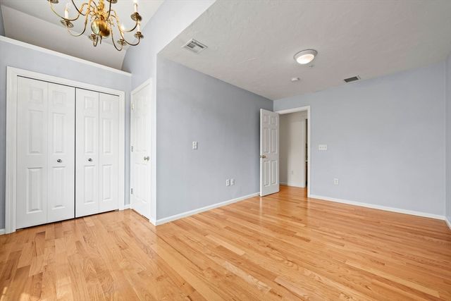 29 Delucia Way, North Andover, MA 01845