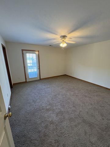 201 Brooke Castle Dr, Hermitage, TN 37076